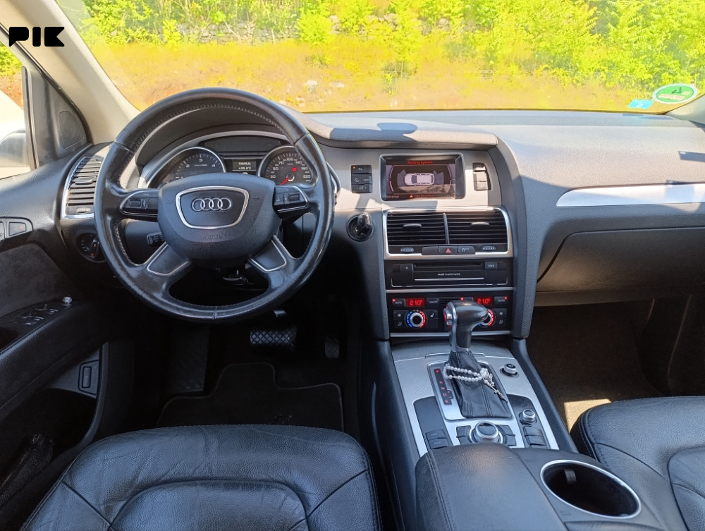Audi Q7 3.0 tdi quattro 2012 god FACELIFT EXCLUSIVE