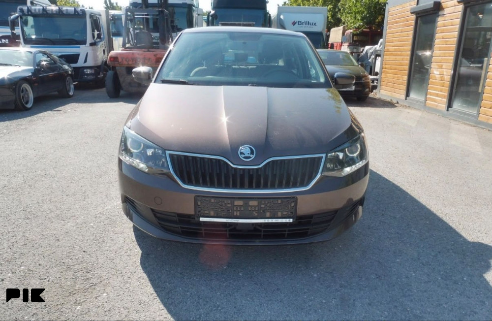 Škoda Fabia 1.4 tdi Xenon 2015 god Elegance