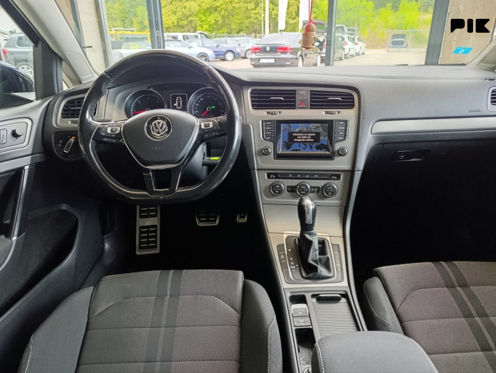 Volkswagen Golf VII 1.6 DSG 2014 god Highline