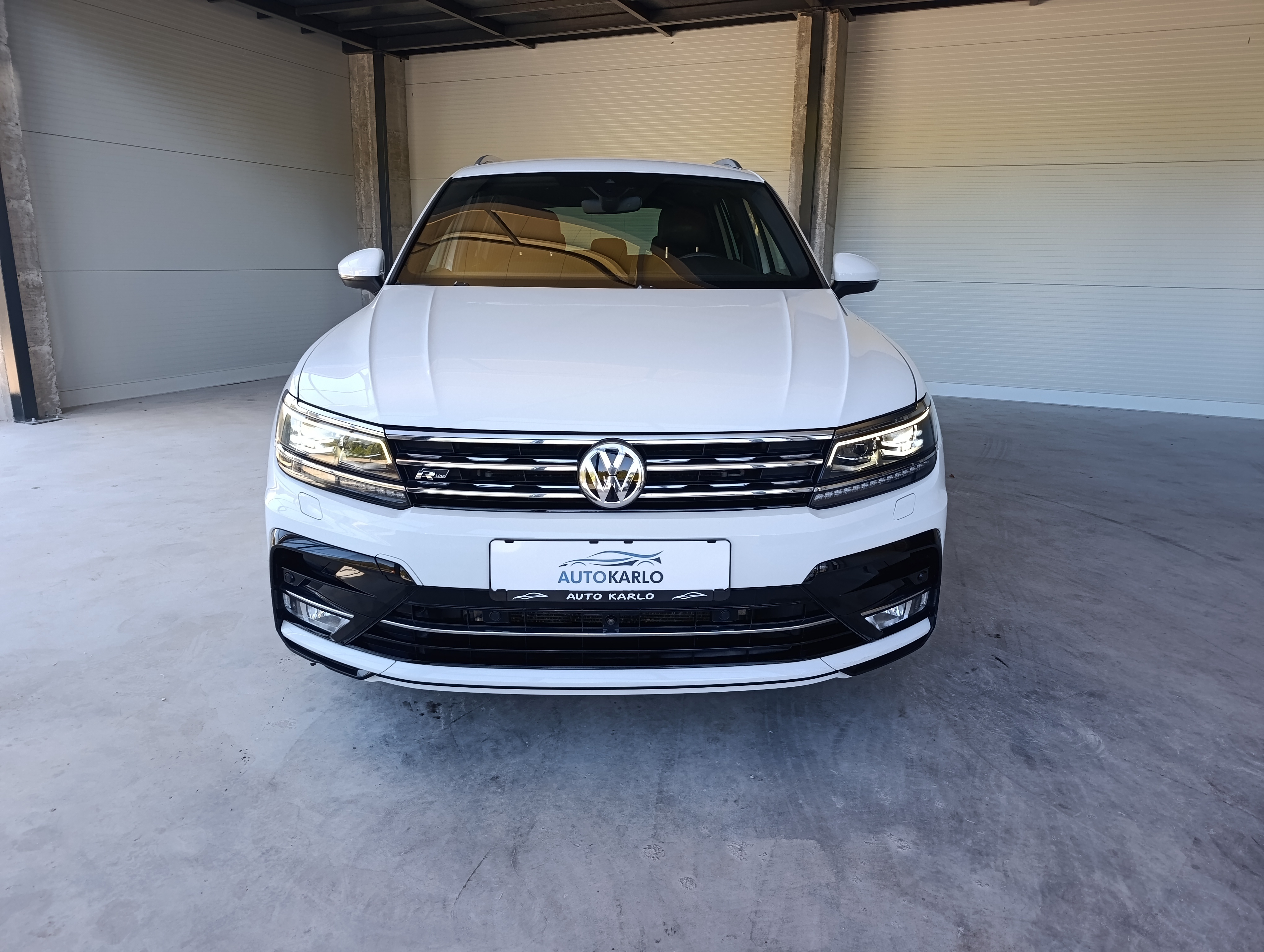 VW Tiguan 2.0 tdi DSG 4Motion