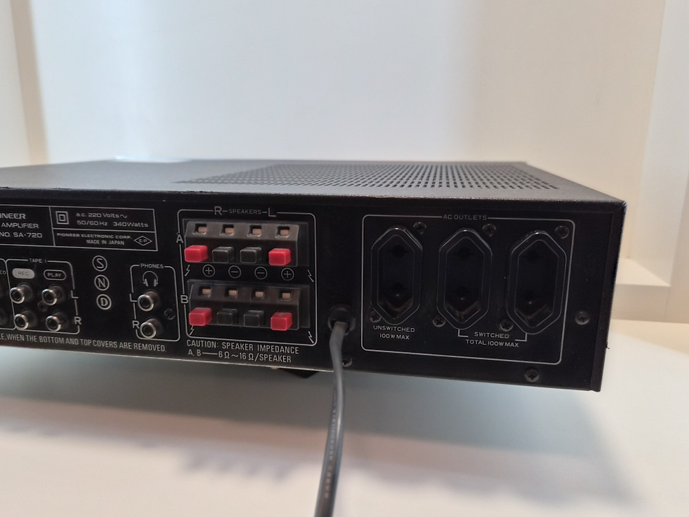 PIONEER SA-720 KUĆNO POJAČALO