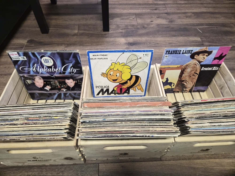 LOT LP GRAMOFONSKIH PLOČA 131 KOMAD