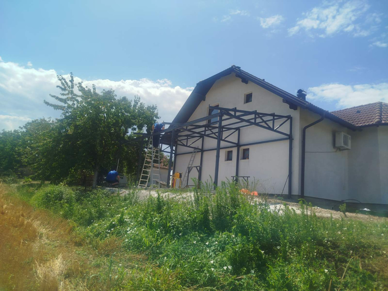 Garaže po mjeri - izrada i montaža metalnih garaža