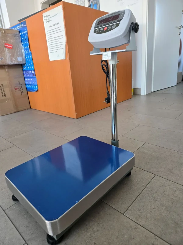 Digitalna magacinska vaga 500x400mm 150 kg - baždarena