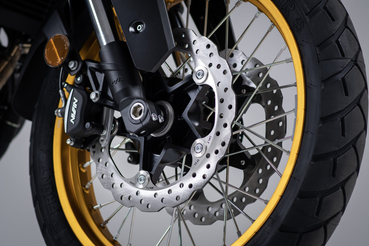 VOGE DS 525 X BLACK KNIGHT MOTO MOTOR ENDURO