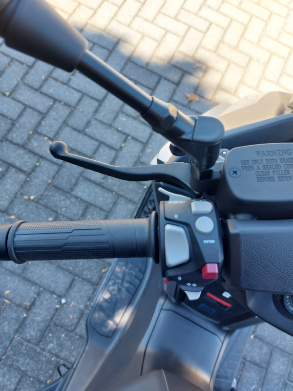 VOGE SR3 250 MAX SKUTER MOTOR MOTO