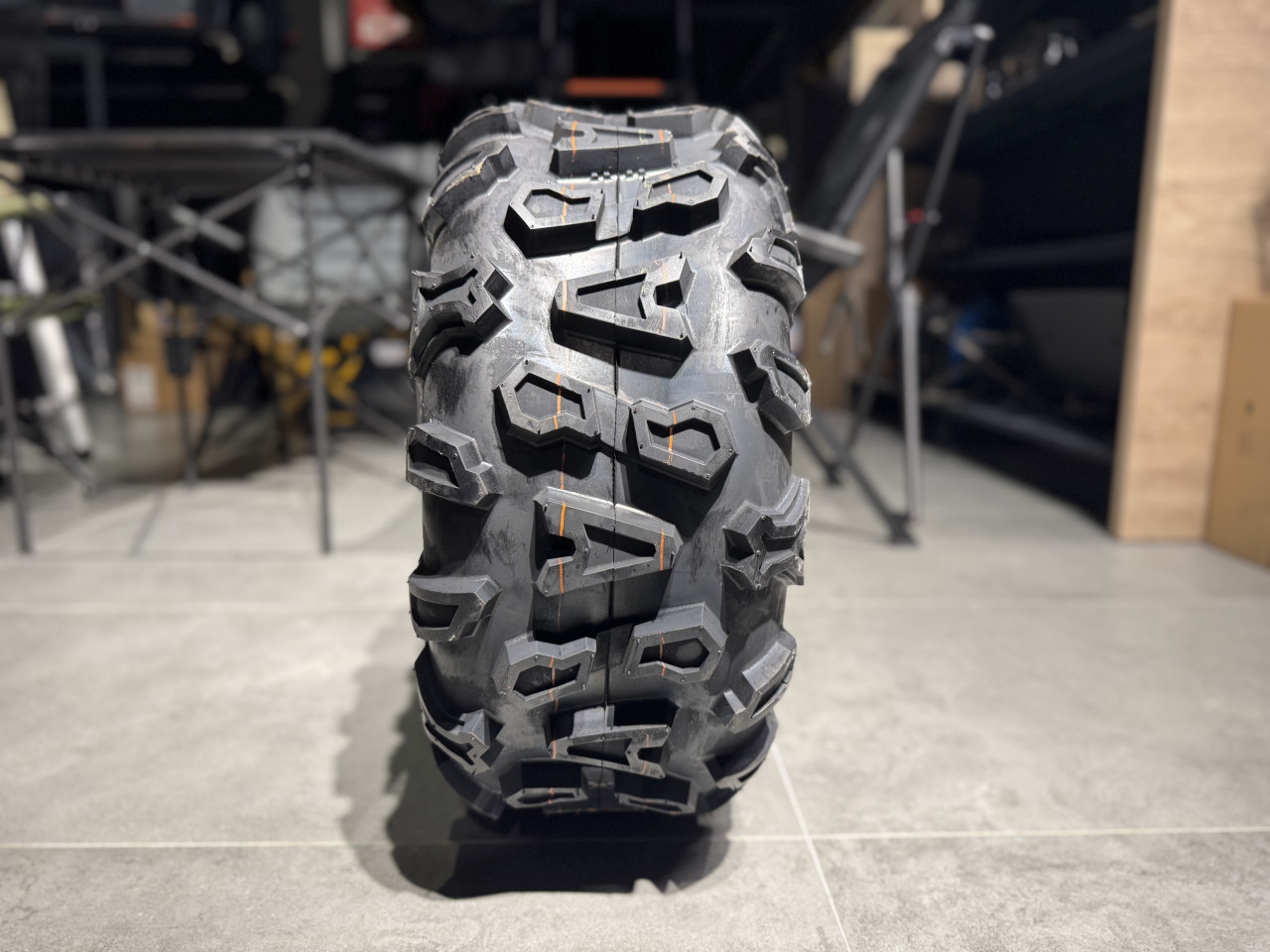 GUME ZA ATV/QUAD CST ABUZZ  4KOM-SET 26X9-14 / 26X11-14