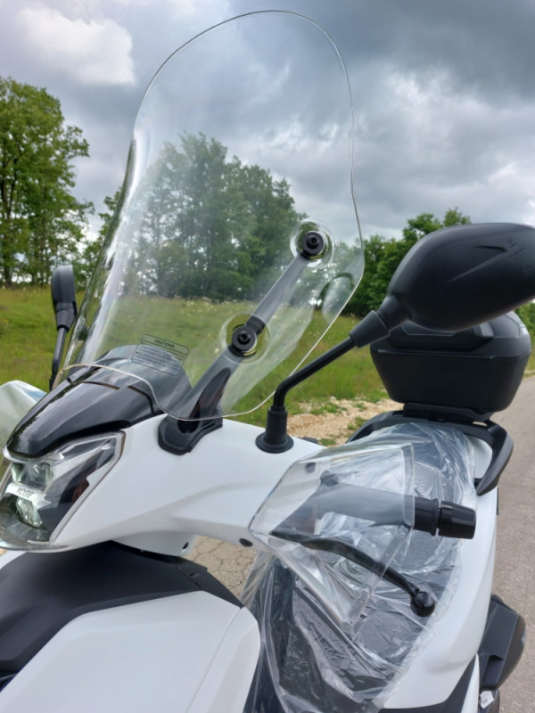 VOGE SR16 MOTOR MOTO SKUTER SCOOTER
