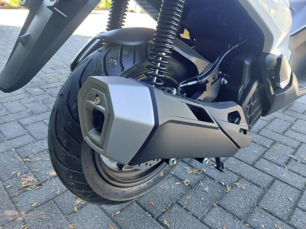 VOGE SR1 125 MAX SKUTER MOTOR MOTO