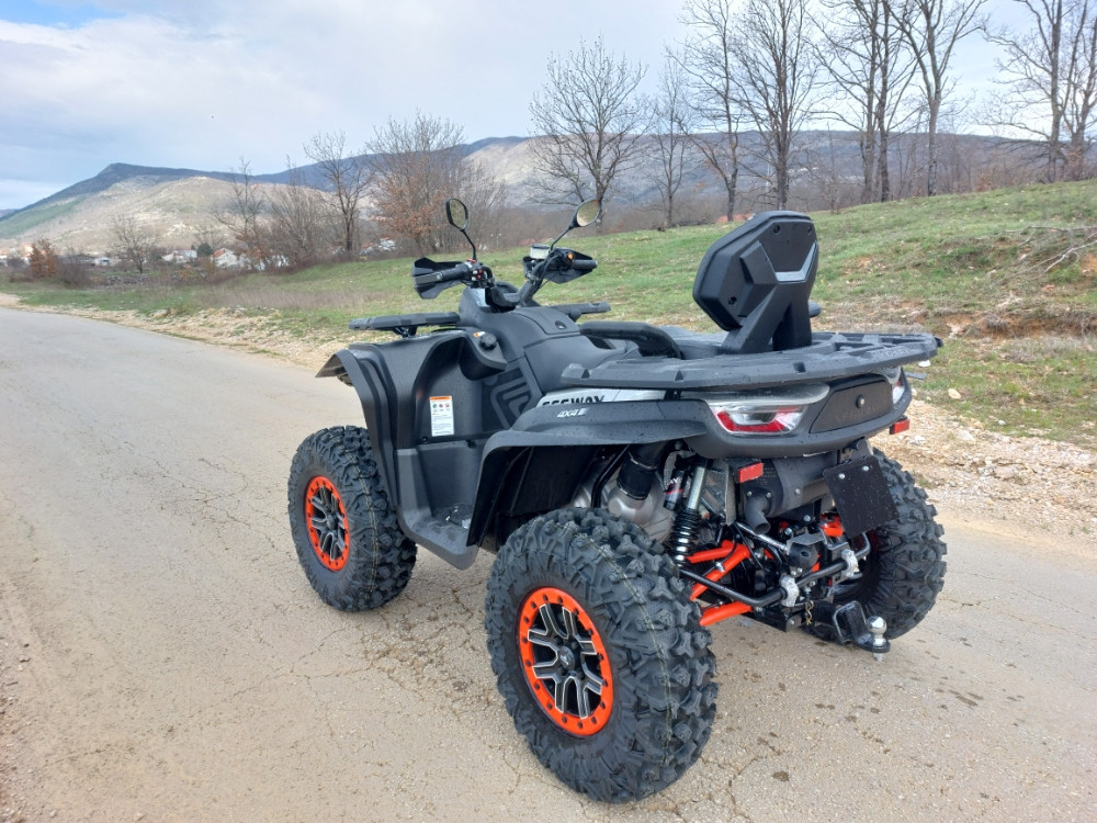 Segway Snarler AT10 1000 Wide ATV quad can am