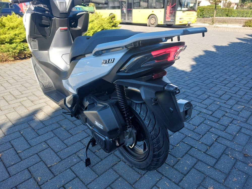 VOGE SR1 125 MAX SKUTER MOTOR MOTO