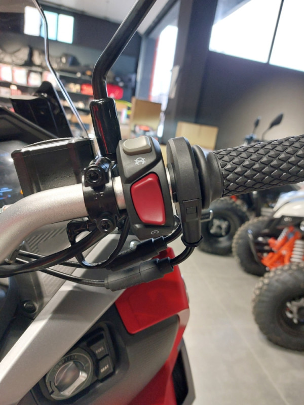 VOGE SR1 ADV 125 SKUTER MOTOR MOTO