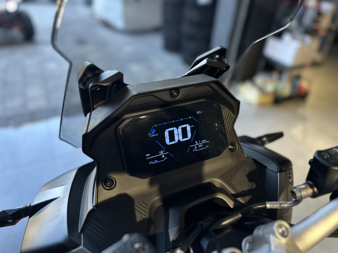 VOGE SR1 125 MAX SKUTER MOTOR MOTO