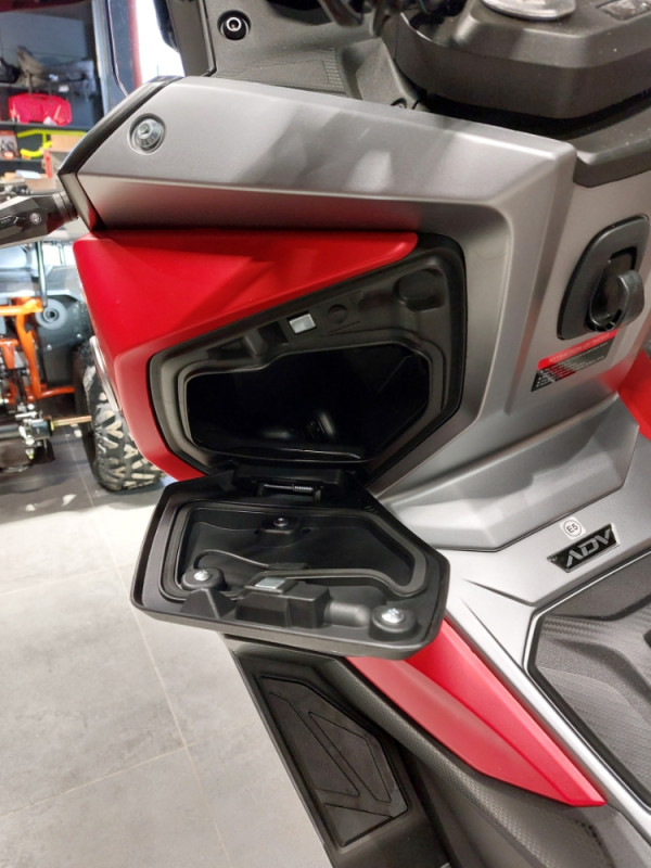 VOGE SR1 ADV 125 SKUTER MOTOR MOTO