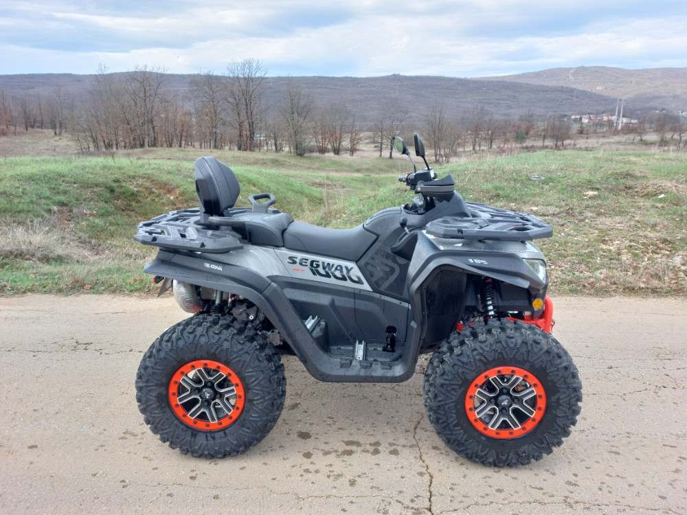 Segway Snarler AT10 1000 Wide ATV quad can am