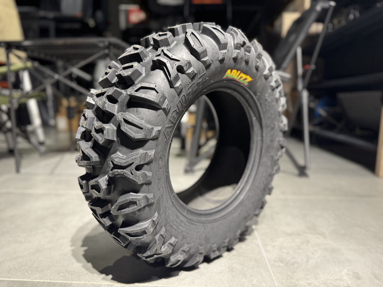GUME ZA ATV/QUAD CST ABUZZ  4KOM-SET 25X8-12 / 25X10-12
