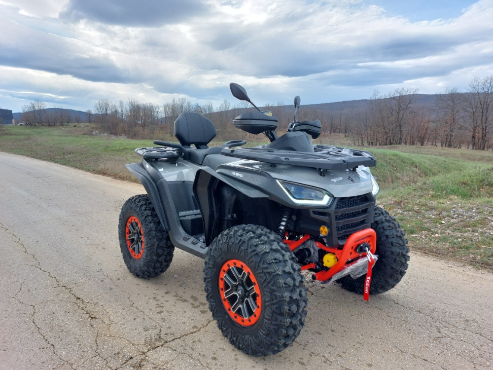 Segway Snarler AT10 1000 Wide ATV quad can am