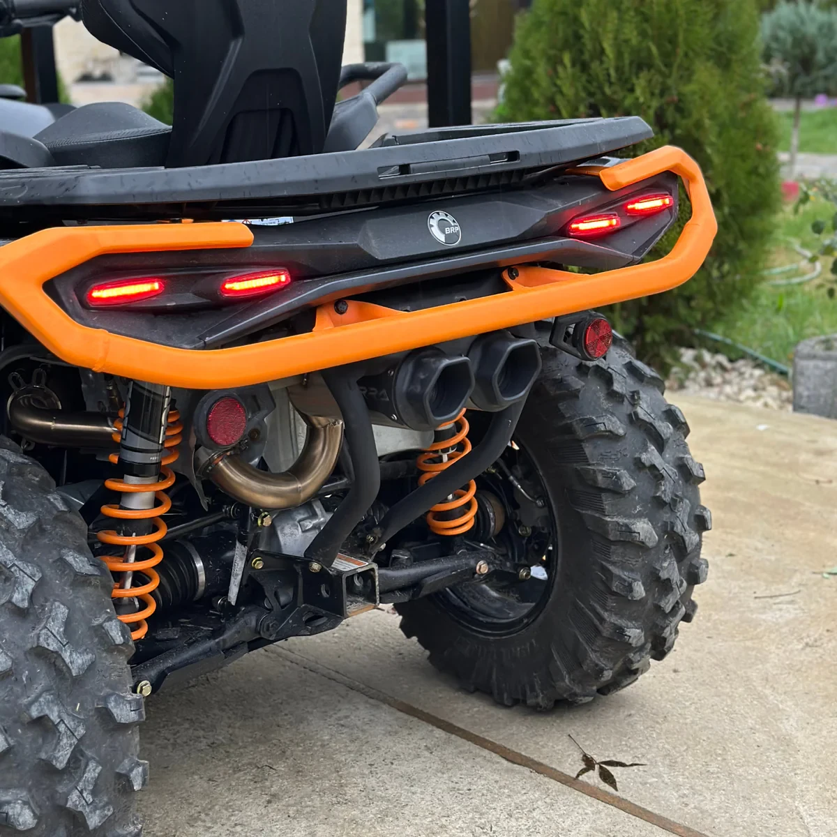 ATV AUSPUH ZERRA HEX DUAL CENTER EXIT EXHAUST CAN AM OUTLANDER