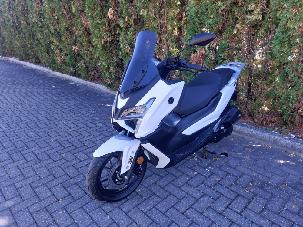 Voge SR1