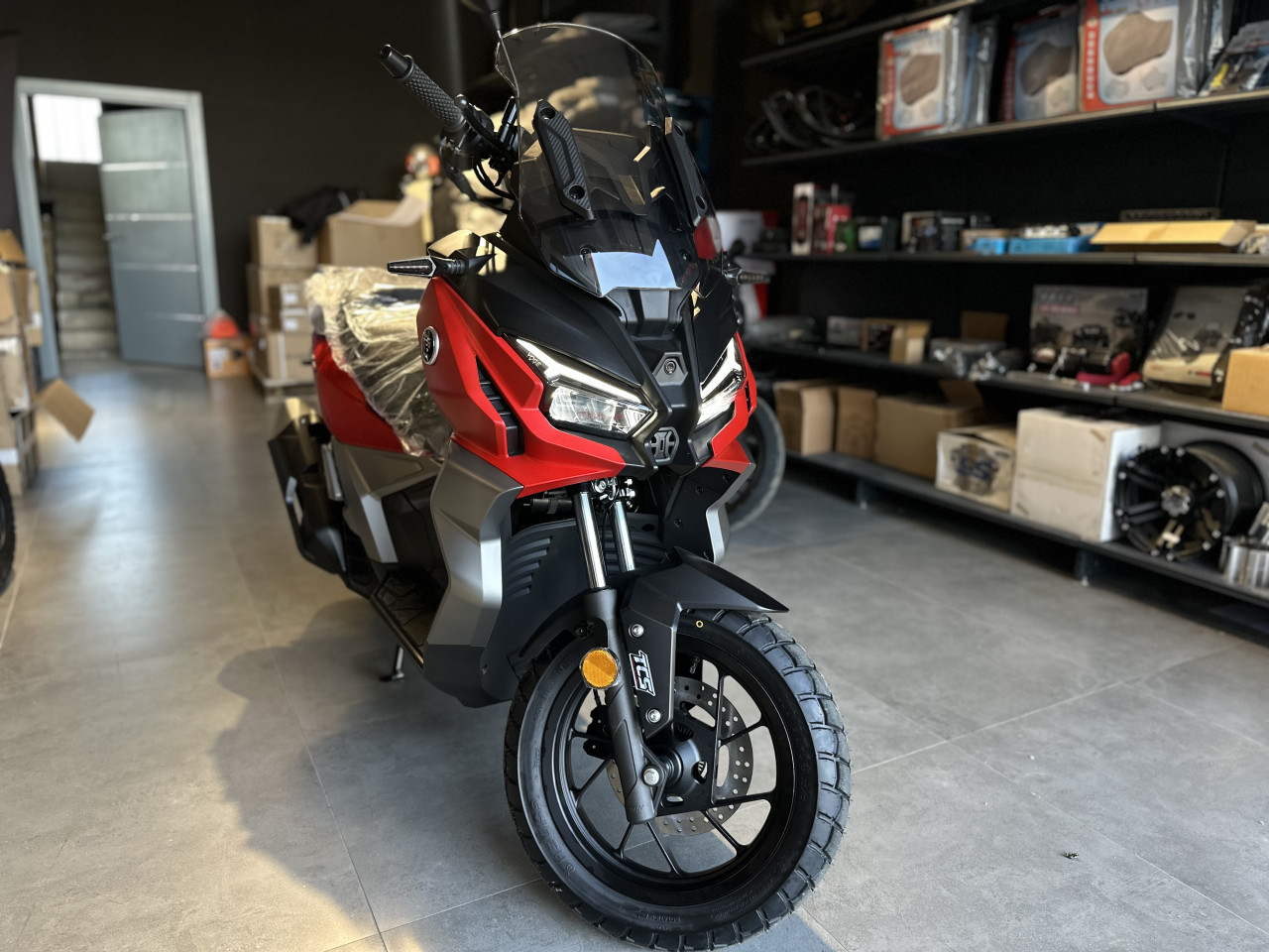 VOGE SR1 125 MAX SKUTER MOTOR MOTO