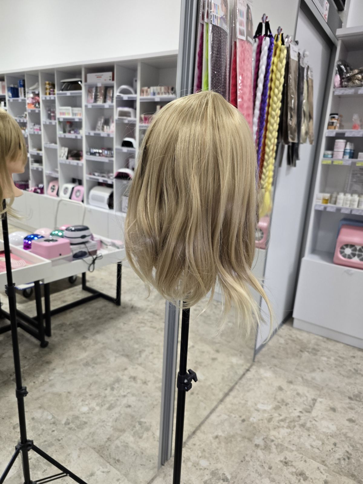 Perika za kosu Blonde, Black, Brown