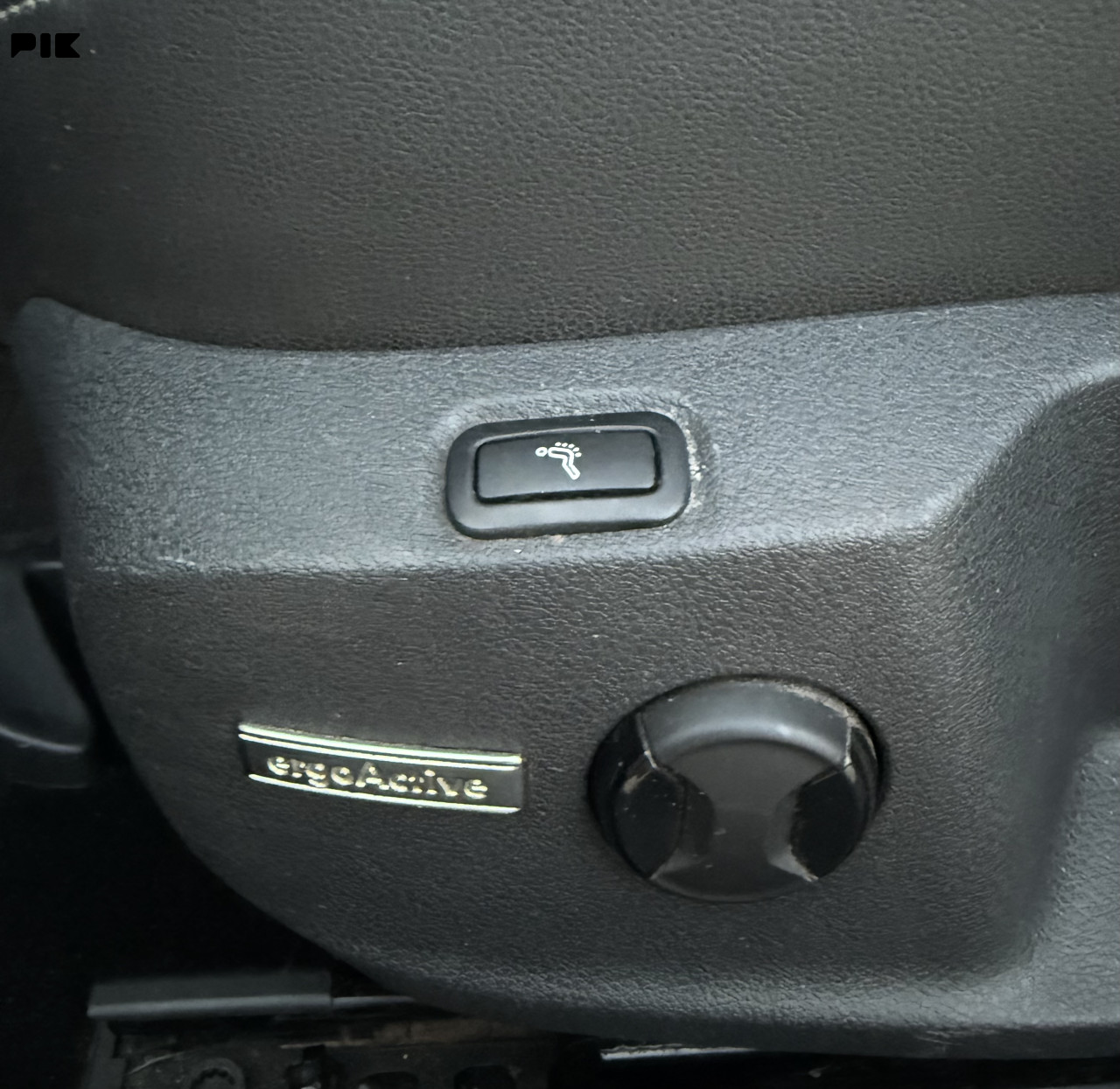 VOLKSWAGEN GOLF 7 1.6 TDI R LINE