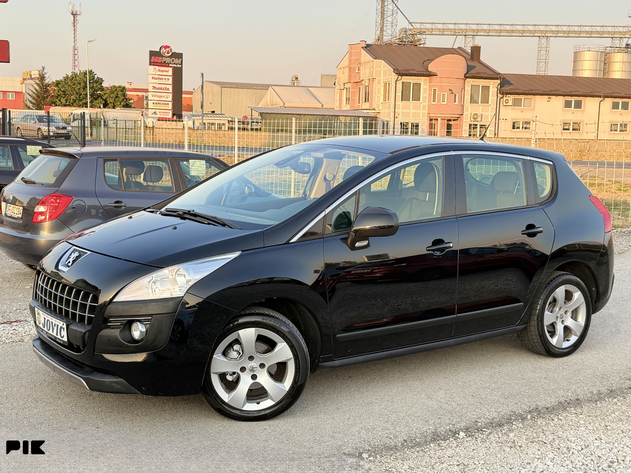 PEUGEOT 3008 1.6 HDI