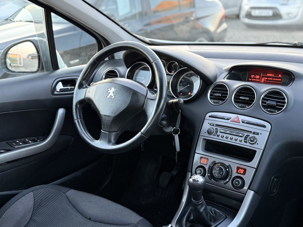 PEUGEOT 308 1.6 HDI 68kw