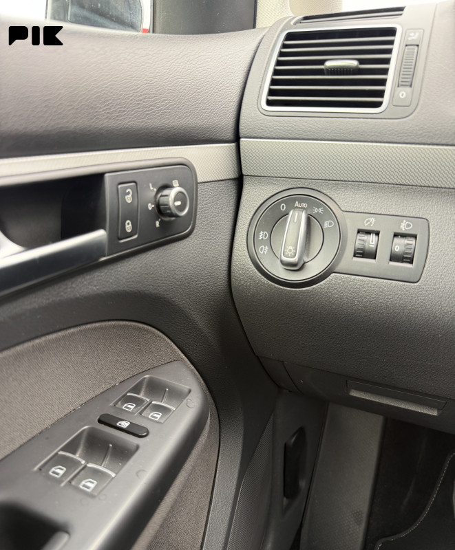 VOLKSWAGEN TOURAN 2.0 TDI *7 sjedišta* MATCH