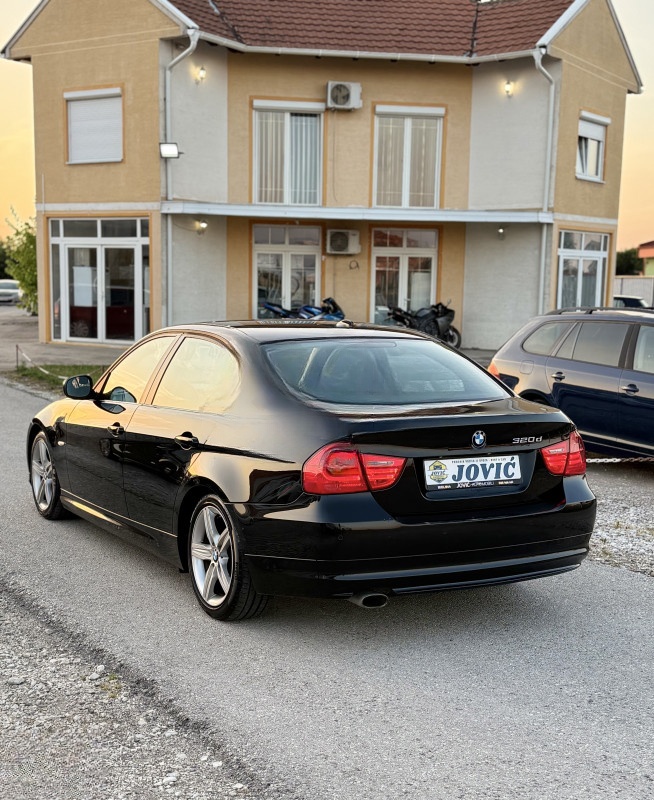 BMW 3 E90 320d *LED*