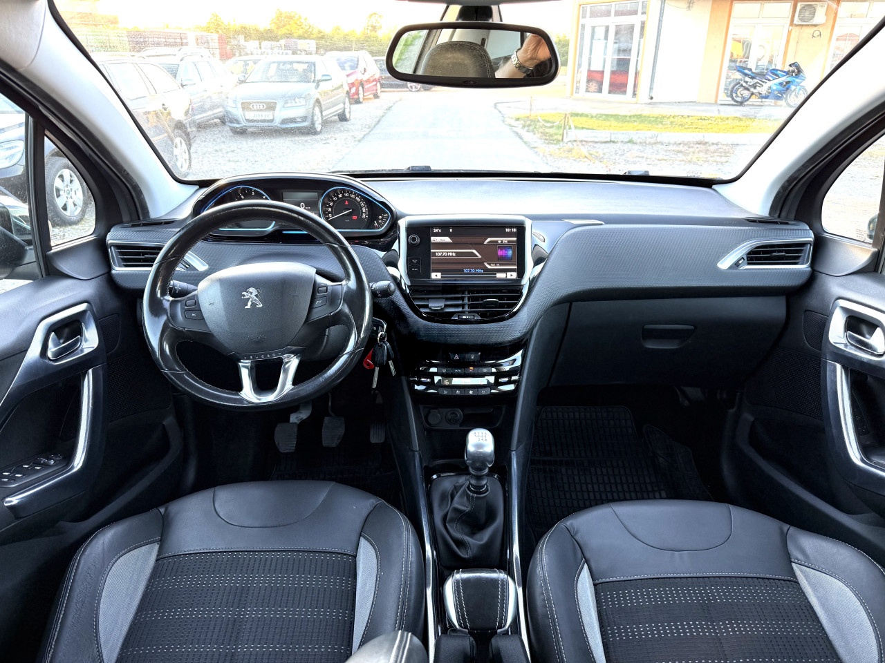 PEUGEOT 2008 1.6 HDI