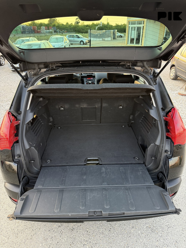PEUGEOT 3008 1.6 HDI