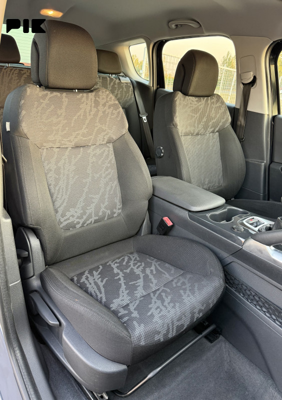 PEUGEOT 3008 1.6 HDI