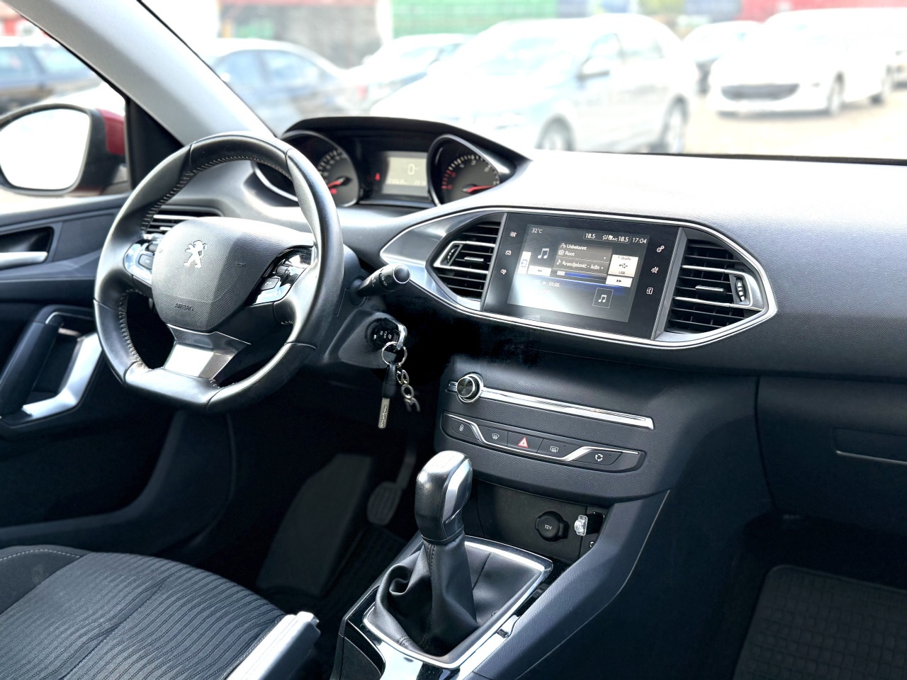 PEUGEOT 308 1.6 HDI