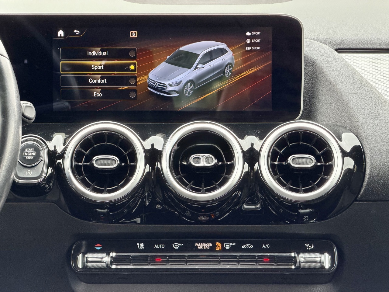 Mercedes-Benz B 180d-FULL LED- Automatik