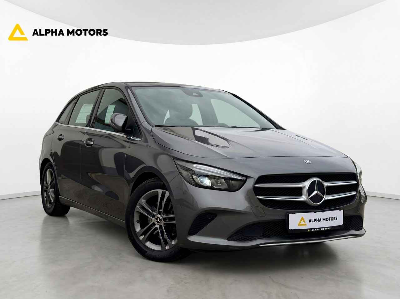 Mercedes-Benz B 180d-FULL LED- Automatik