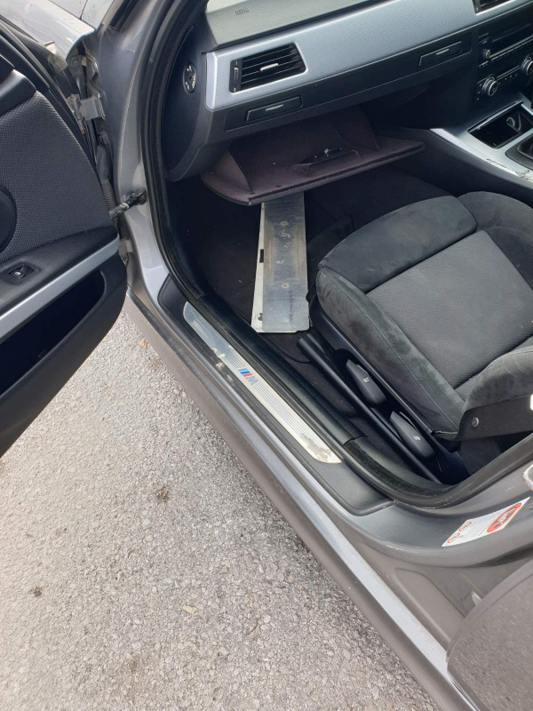 BMW E90 318D M OPTIK DIJELOVI AO DANKO