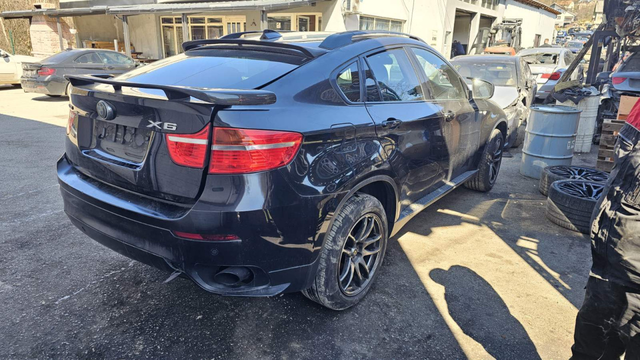 BMW X6 E71 3.5D 2010 godina M57 u dijelovima dijelovi