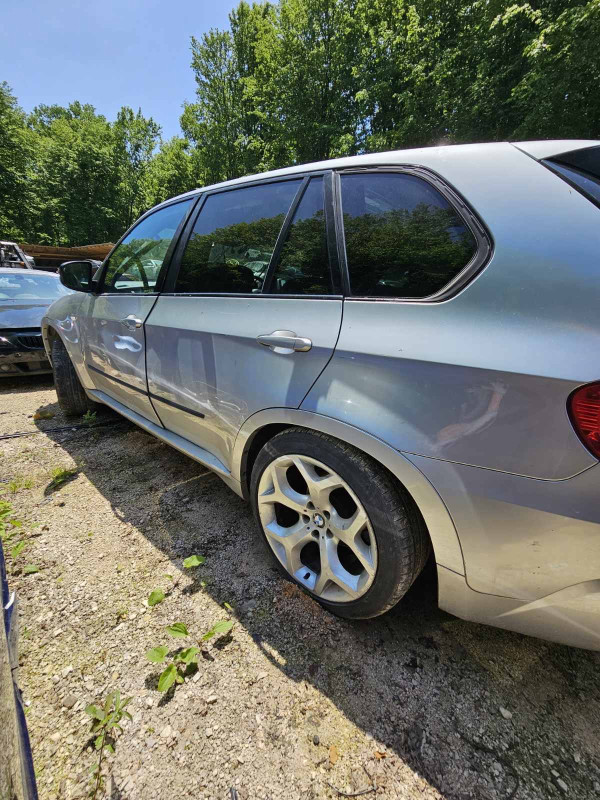 BMW E70 X5 3,0D M57N DIJELOVI AO DANKO