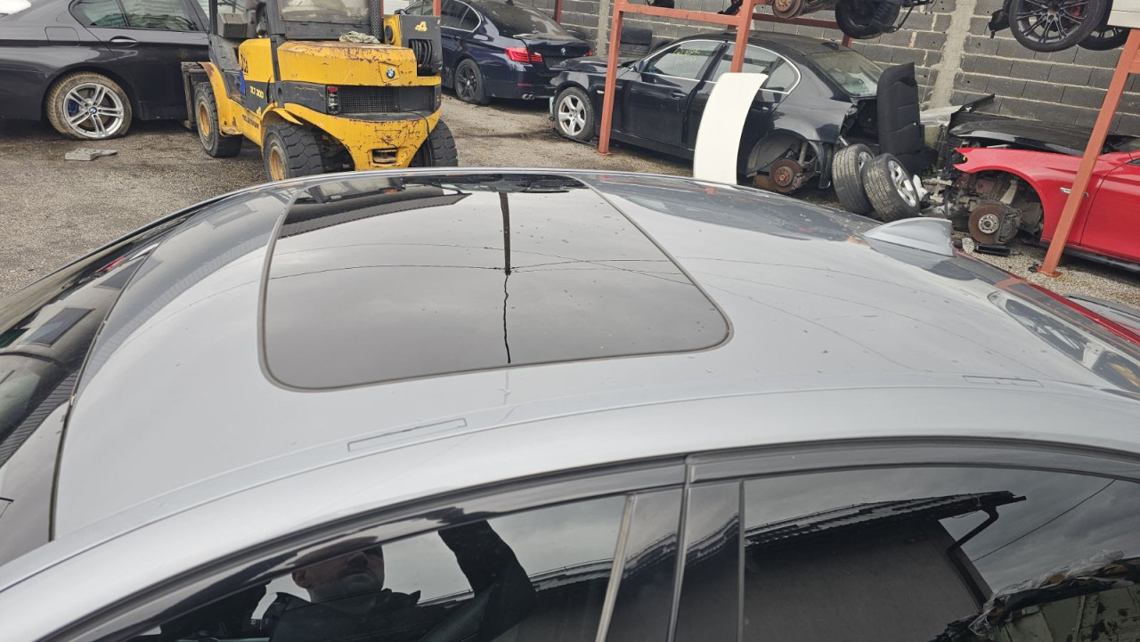 BMW 5 G30 520d XDRIVE 4x4 M HarmanKardon Siber Elekticna sjedišta