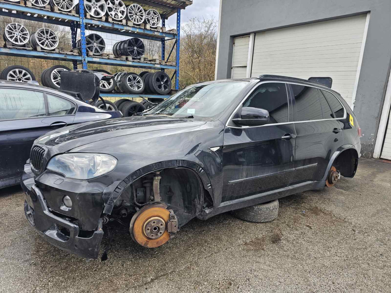 BMW E70 X5 3,0D M57N DIJELOVI AO DANKO