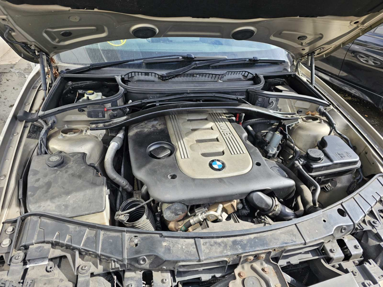 BMW X3 3,0D 160 KW 2010 DIJELOVI AO DANKO