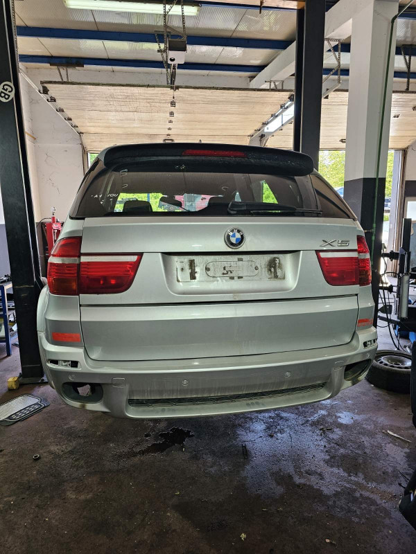 BMW E70 X5 3,0D M57N DIJELOVI AO DANKO