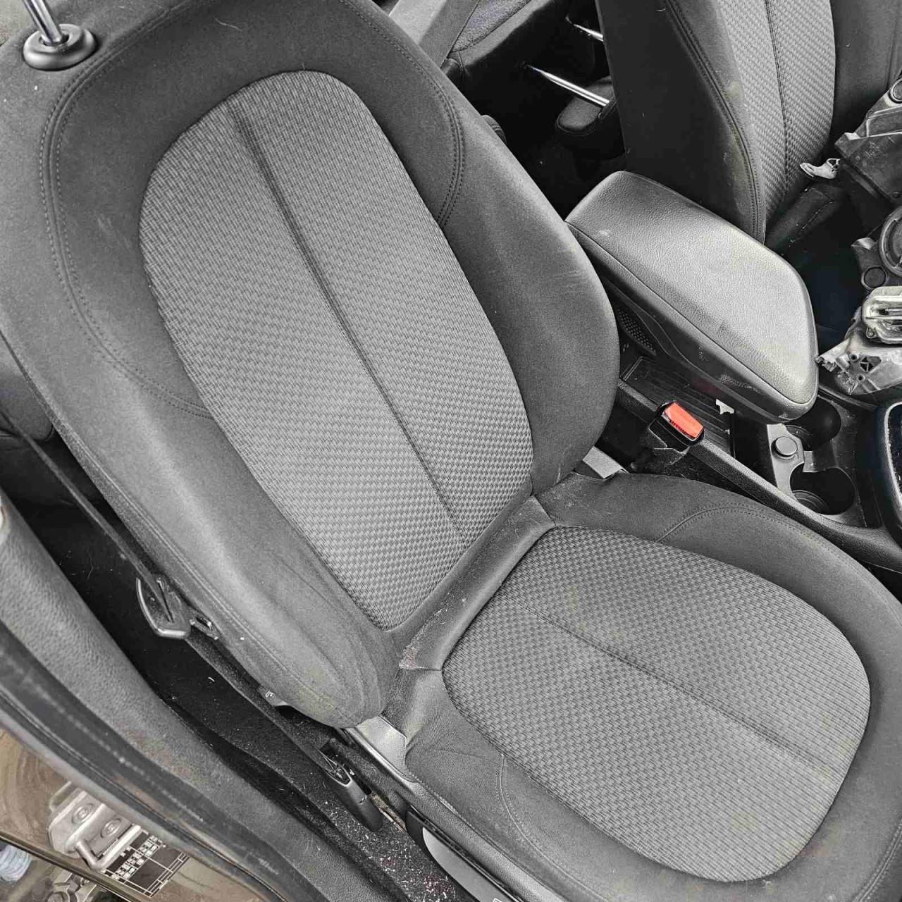 BMW F45 218d activ tourer 2015 218d B47 Dijelovi Danko