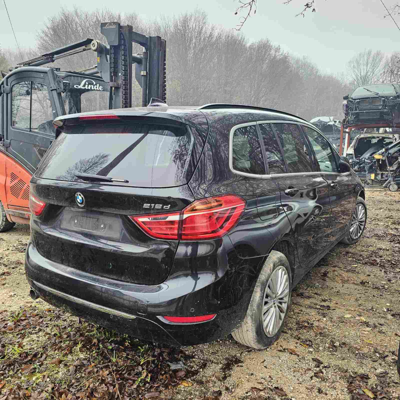 BMW F46 218d 2015 Grand Tourer dijelovi Danko