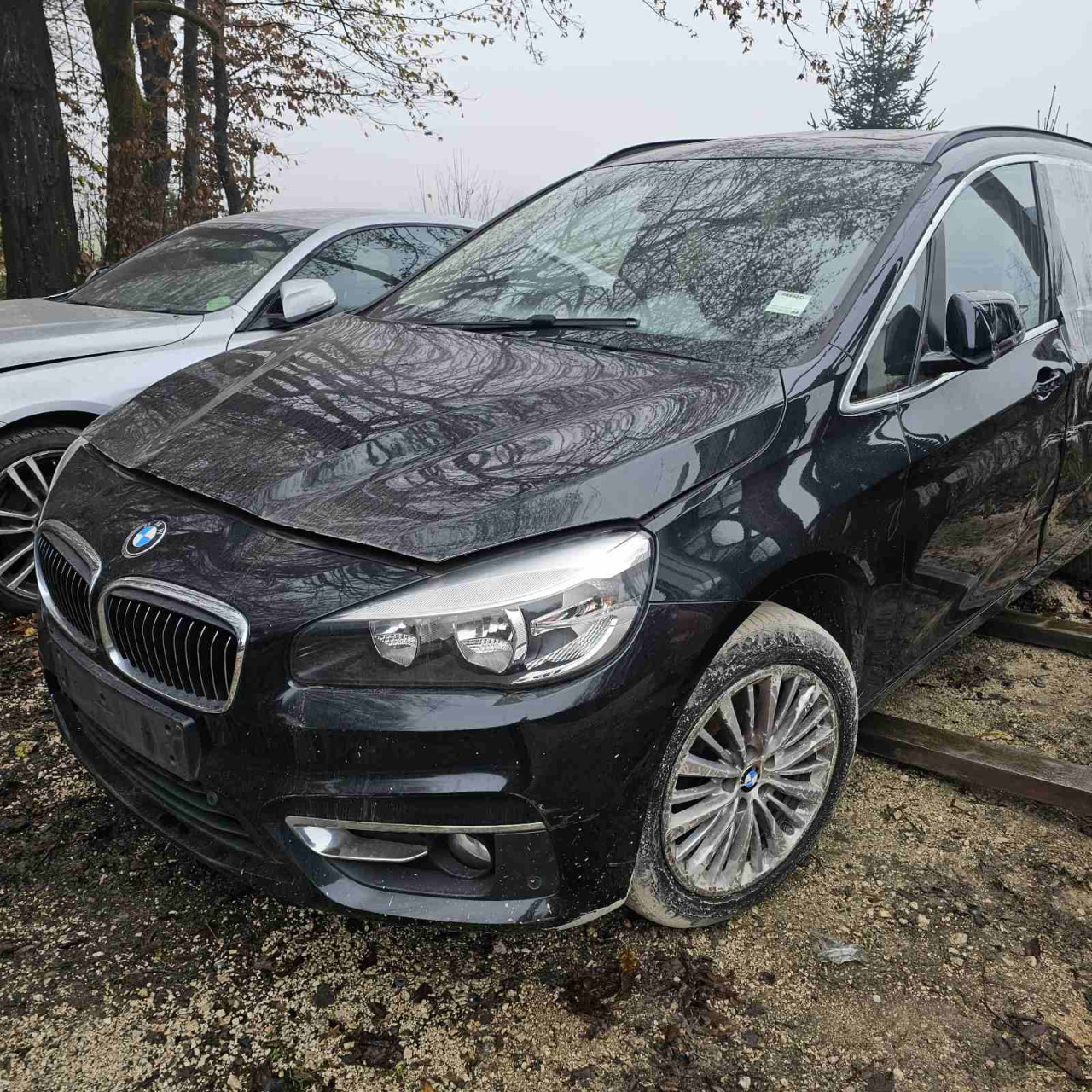 BMW F46 218d 2015 Grand Tourer dijelovi Danko