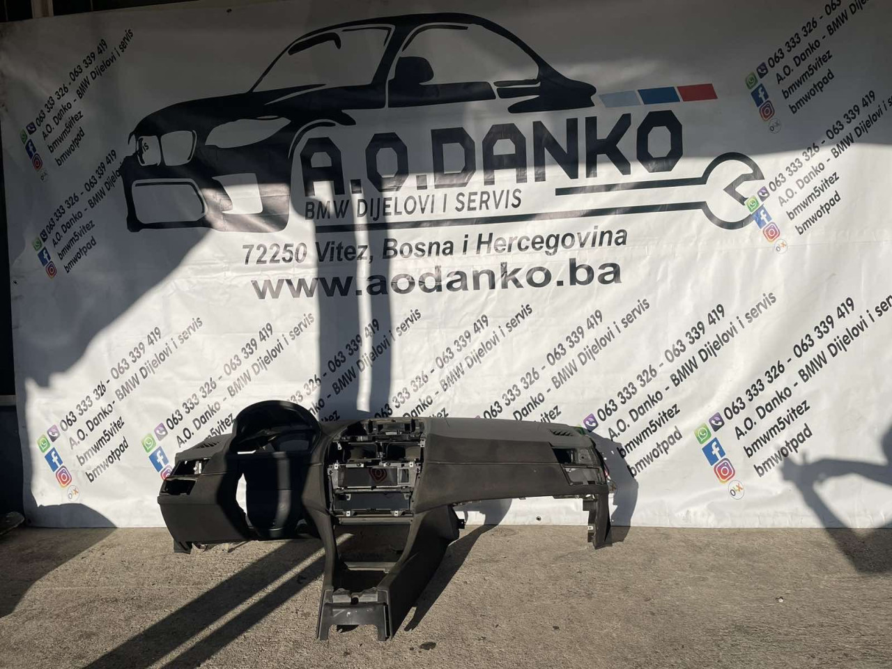 BMW X3 E83 TABLA AO DANKO