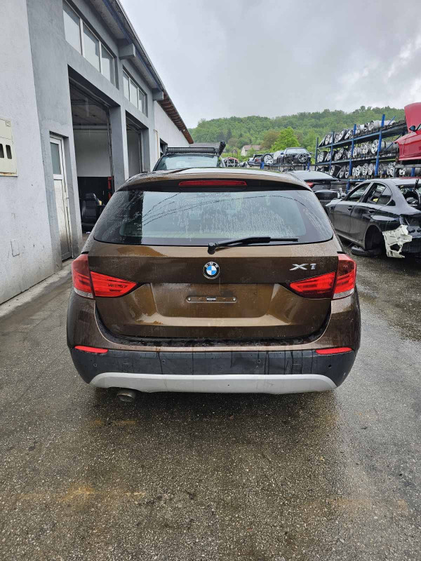BMW X1 E 84 2,0 D SDRIVE DIJELOVI AO DANKO