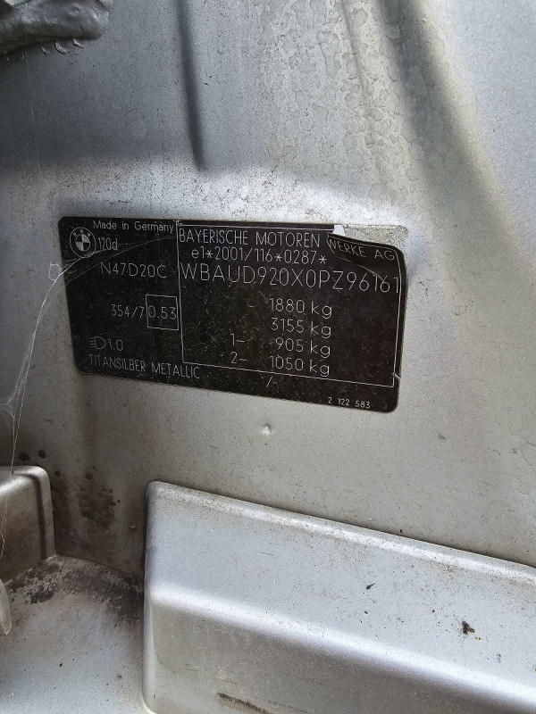 BMW  E87 120D M OPTIK DIJELOVI AO DANKO