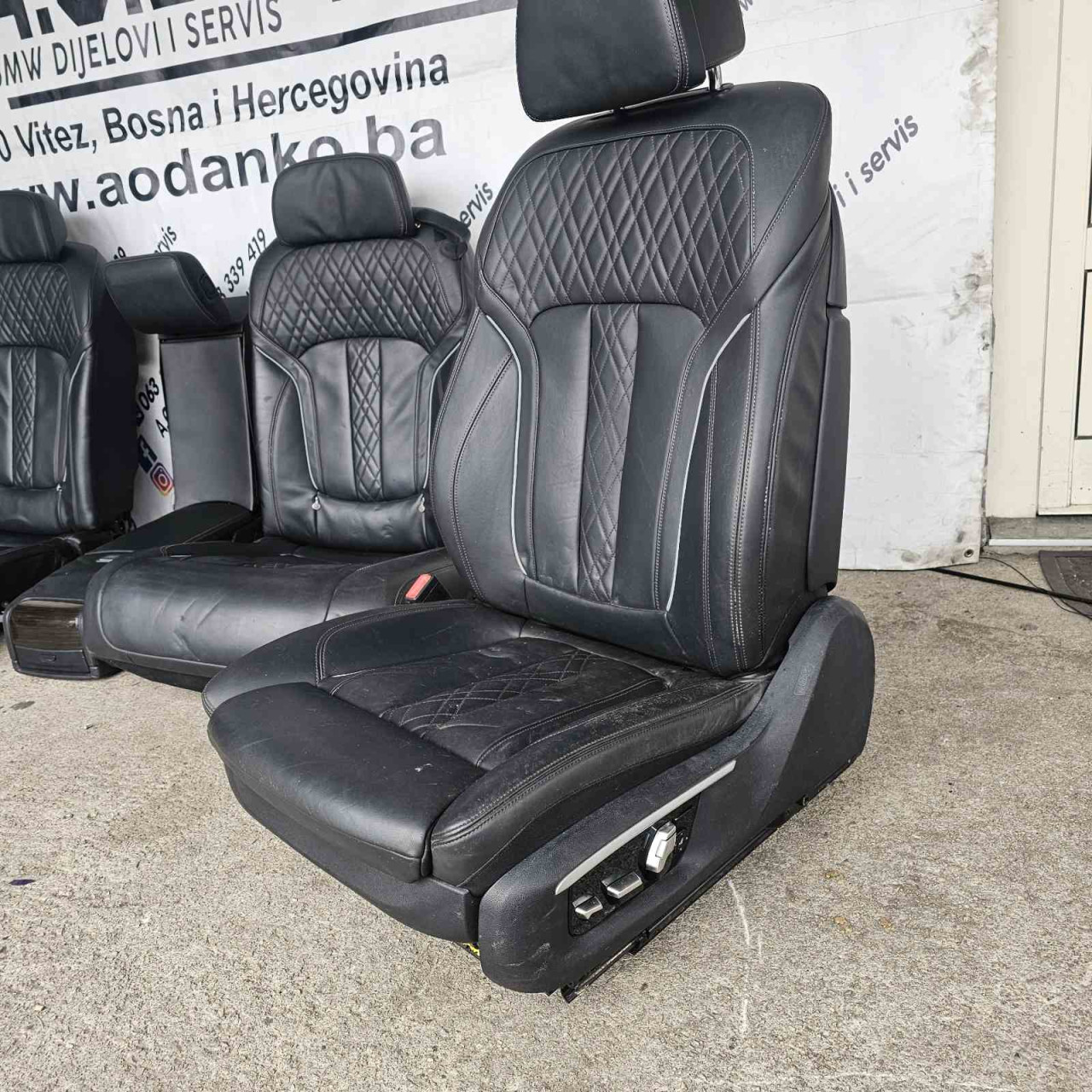 S46 BMW 7 G11 crna koža profilisana pomijeranje zadnjih